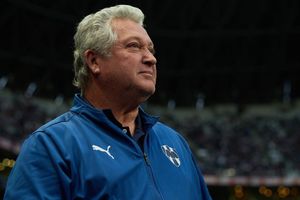 Rayados rinde homenaje a Vucetich al ritmo de 'Peaches', de la película Mario Bros