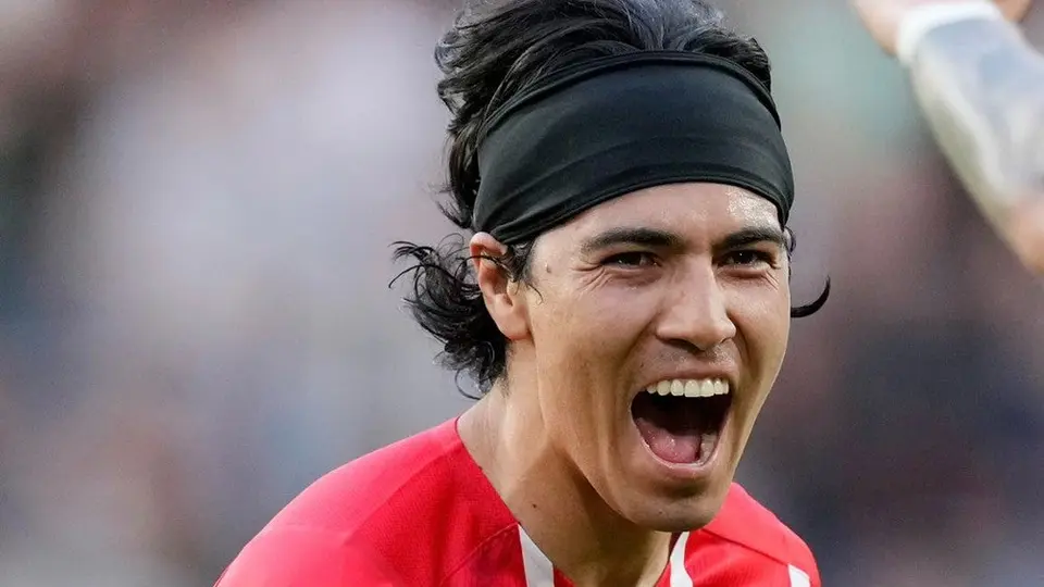 ¿Érick Gutiérrez deja el PSV?; DT del Benfica destacó cualidades de Guti