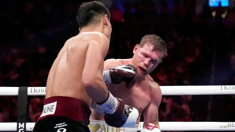 Representante de Bivol sobre Canelo: 'Está evitando una segunda pelea'