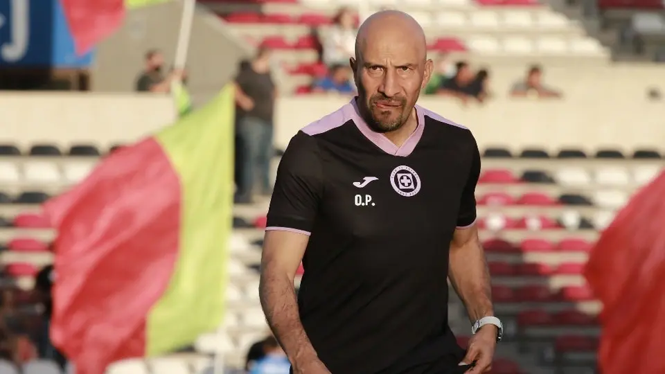 'Conejo' Pérez responde al Tano Ortiz sobre el América vs Cruz Azul: “Es un Clásico”