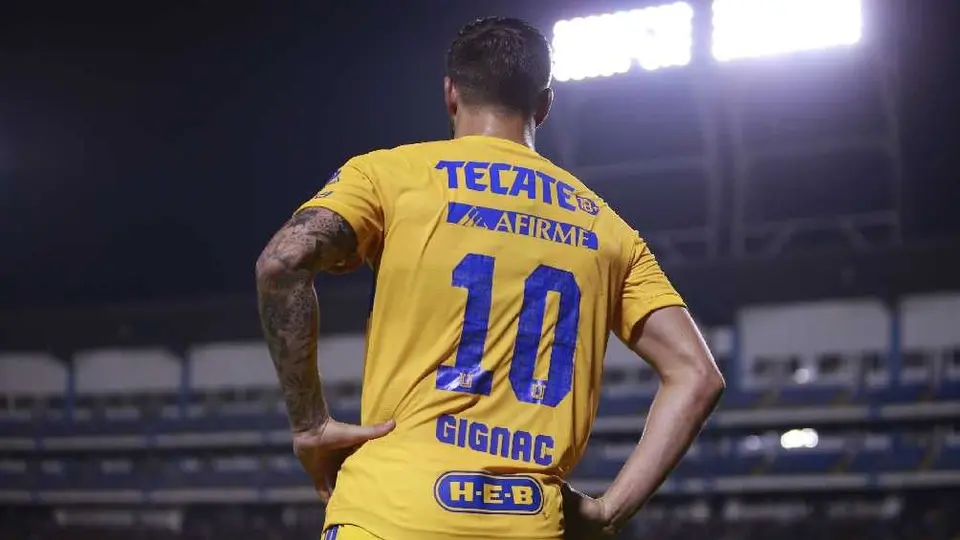 Tigres: El jugador de Motagua que se quedó con la playera de Gignac
