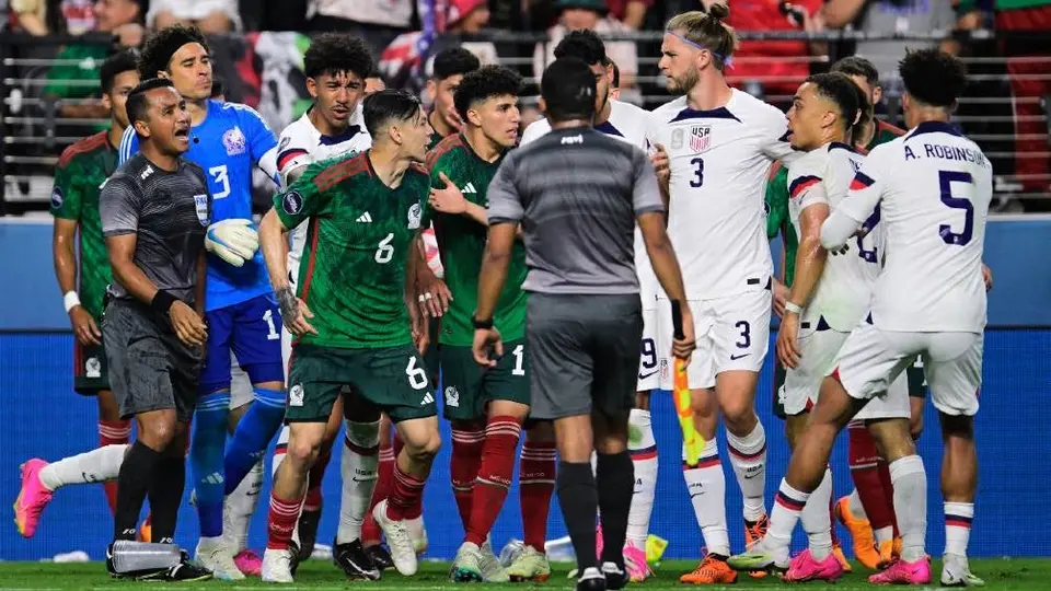 FMF no aceptó suspensiones de Montes y Arteaga y apelarán ante Concacaf