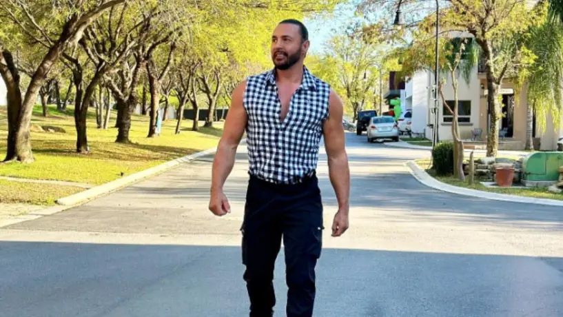 Latin Lover fue exitosamente operado de la columna vertebral