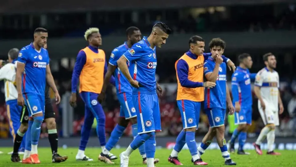Cruz Azul vs Tigres: Con Lainez en el campo, los felinos vencieron a una Máquina que no da marcha