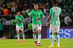 Jugadores de León, criticados por pedir narcocorrido del Chapo Guzmán en hotel de concentración