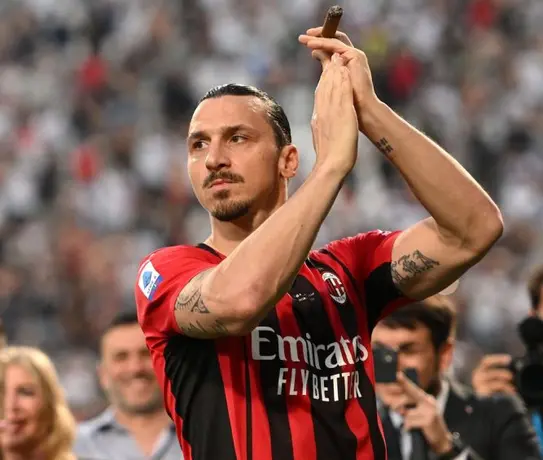 Zlatan Ibrahimovic sorprendió a todos con su nuevo look