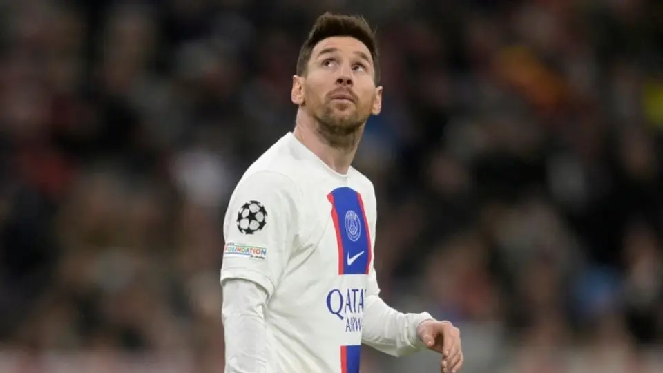 Messi pide ganar tres veces más que Cristiano Ronaldo para jugar en Arabia, según prensa