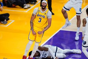 NBA: Lakers aplastó a Grizzlies y consiguen pase a segunda fase de Playoffs