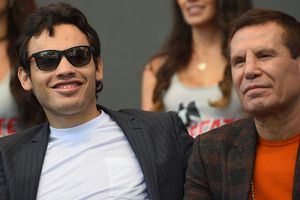 Julio César Chávez confirma preocupación por su Jr: 'No dejaré que mi hijo se muera'