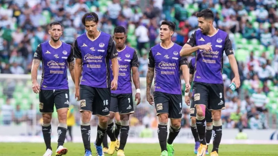 Rubén Omar Romano dejará de ser DT Mazatlán; Marco Fabián y Oswaldo Alanís encabezan 'limpia'