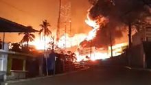 Se registra fuerte incendio en la refinería de Minatitlán, Veracruz
