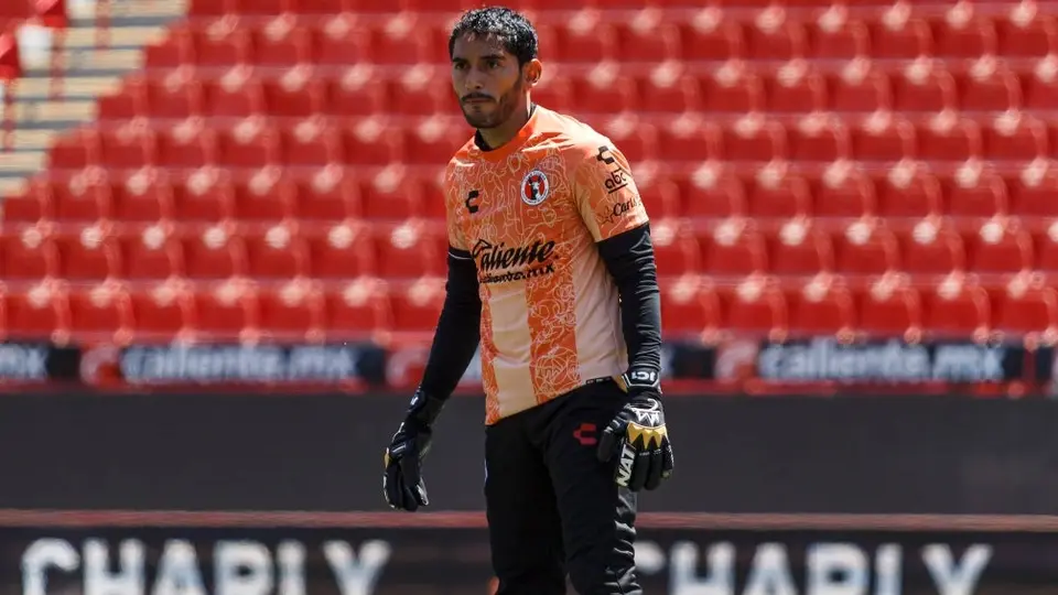 Jesús Corona, oficialmente nuevo jugador de los Xolos para el AP23