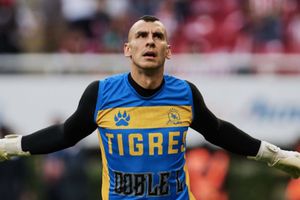 Nahuel Guzmán se disculpa tras gritarle a reportera de TUDN: “No fue mi intención”