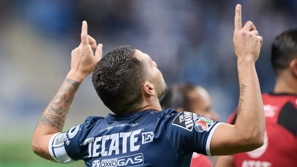 Rayados: Celso Ortiz renovó su contrato con Monterrey