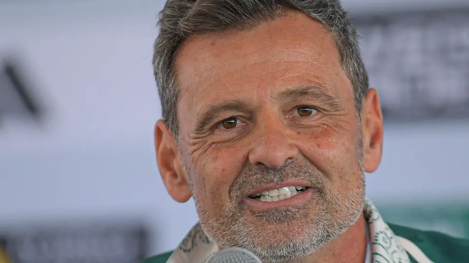 Diego Cocca, con la tarea de rejuvenecer al Tri con su primera convocatoria