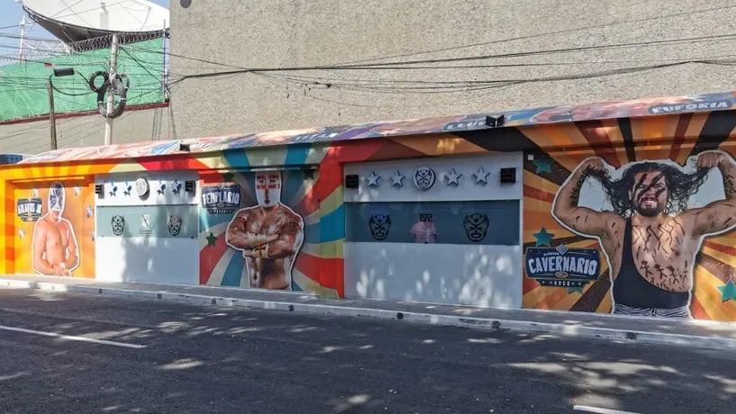 Se inaugura el Túnel Arena México en homenaje al 90 aniversario del Consejo Mundial de Lucha Libre