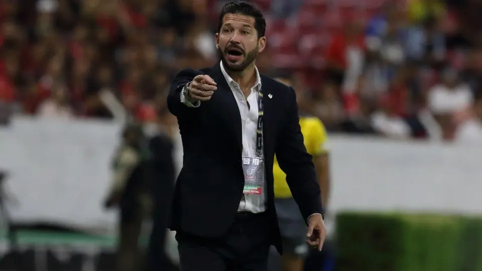 Benjamín Mora 'advierte' a Chivas: 'Los momentos son importantes y Atlas vive un gran momento'