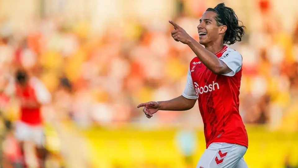 Diego Lainez y los futbolistas mexicanos que fracasaron en Europa