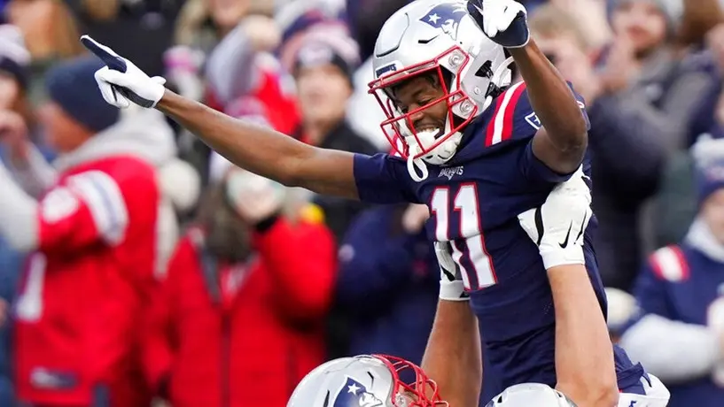 NFL: Patriots vencen a Dolphins y se meten de lleno por la pelea del wildcard