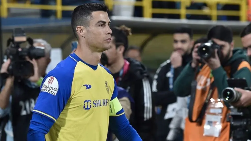 Cristiano Ronaldo: Aficionados saudíes piden deportar al portugués tras agarrarse los genitales