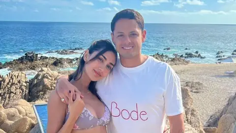 Chicharito Hernández y su novia disfrutan de unos románticos días en Los Cabos