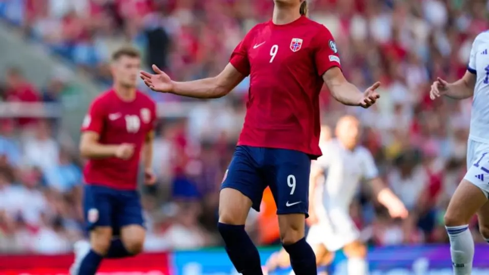 Con gol de Haaland, Noruega cayó ante Escocia en las eliminatorias de la Eurocopa 2024
