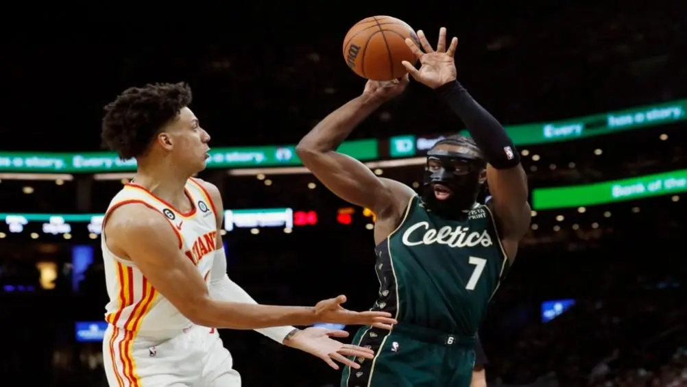 Jaylen Brown lideró el triunfo de los Celtics | AP
