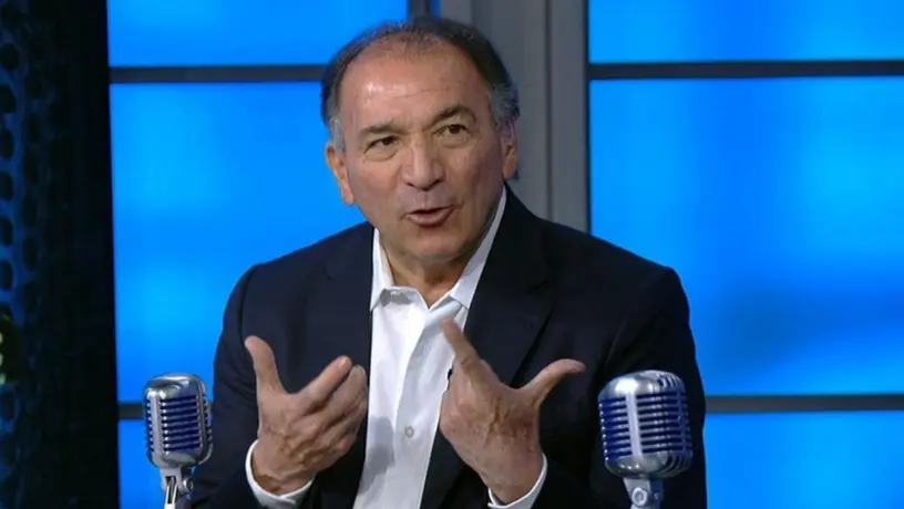 Mario Carrillo: 'Yo metería a Viñas en lugar de Henry'