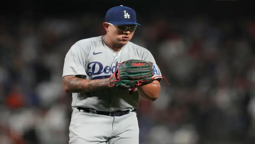 Julio Urías destaca en victoria de Dodgers sobre Giants