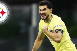 Henry Martín se pone la de Steelers y les da la bienvenida a México