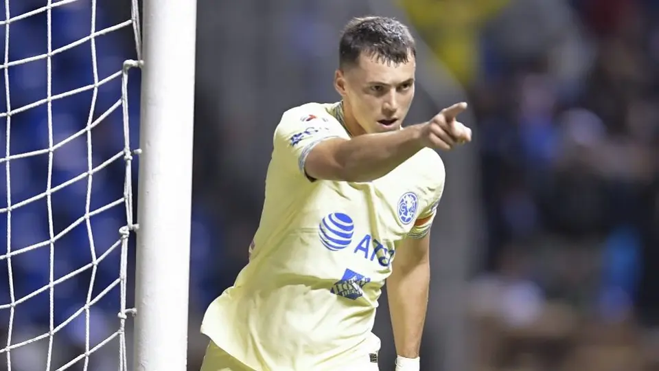 América: Federico Viñas no saldrá del equipo; su ausencia es un tema físico