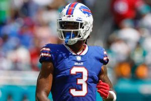 NFL: Damar Hamlin de los Bills se desplomó tras tacleada; tuvo que recibir reanimación cardiopulmonar