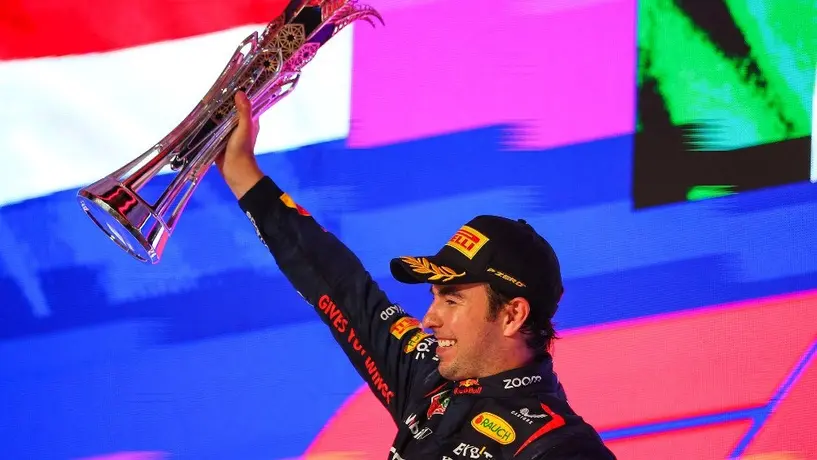Checo Pérez de cara al FB de Azerbaiyán: "Me encantan los circuitos urbanos"