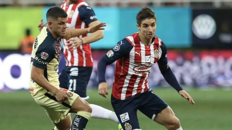 Victor Guzmán y Henry Martín sobre el Clásico: "Es un partido que no puedes perder"