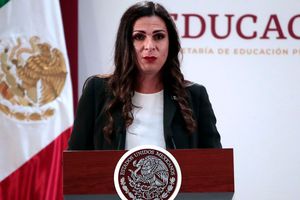 Ana Guevara cumplió el mandato judicial de reintegrar becas a equipo de natación artística