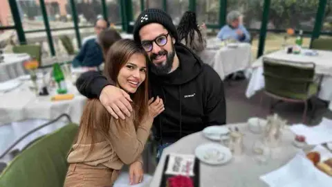 Dani Alves: Novia de Isco se burló del jugador brasileño tras cambio de declaración