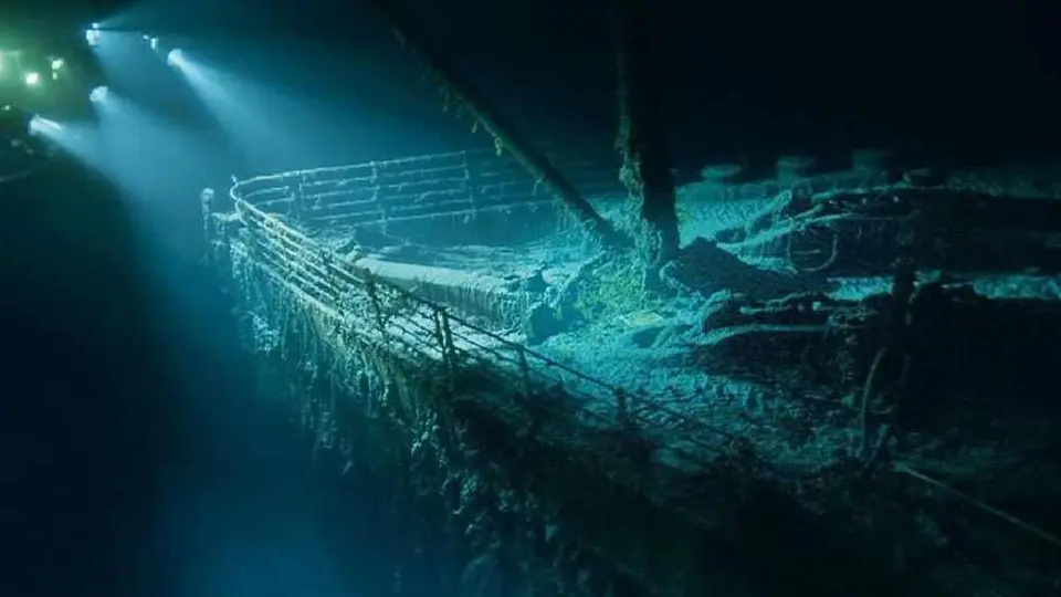 Desaparece sumergible con pasajeros que iban a ver los restos del Titanic