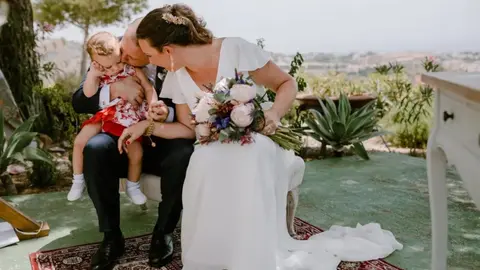 Invitación a boda se hace viral por NO PERMITIR entrada a niños, ¿a favor o en contra?
