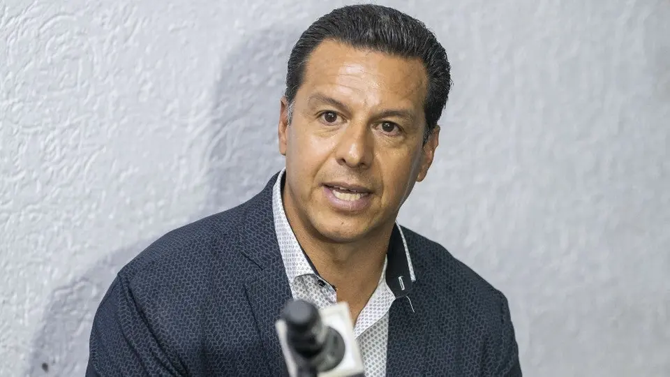 Paco Chacón afirmó que a hermanos de Armando Archundia los corrieron por corrupción
