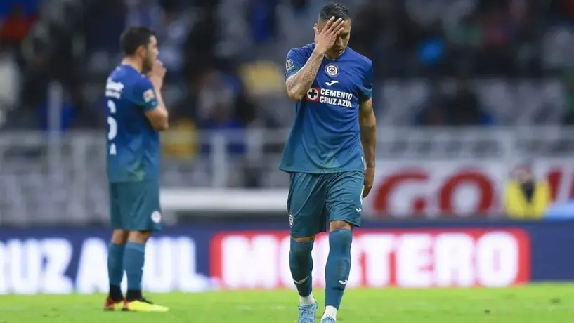 Paco Villa arremete contra el "Cata" Domínguez: "No sé qué sigue haciendo en Cruz Azul"