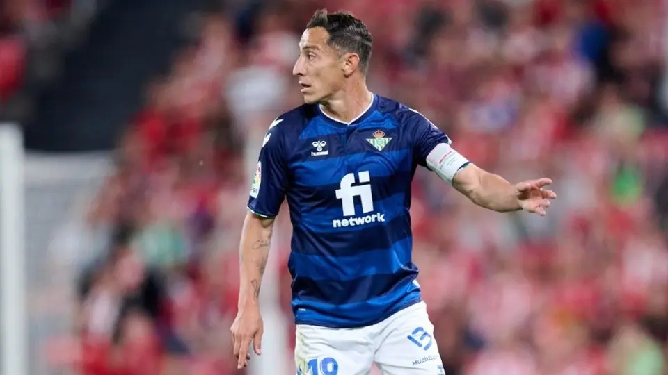 Andrés Guardado y el Betis vencen a domicilio al Athletic de Bilbao