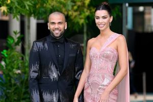 Joana Sanz fue expulsada de su casa, tras no llegar a acuerdo con Dani Alves