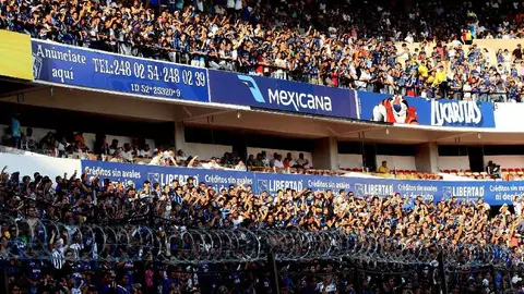 Querétaro: Comisión Disciplinaria autoriza a Gallos Blancos jugar con aficionados