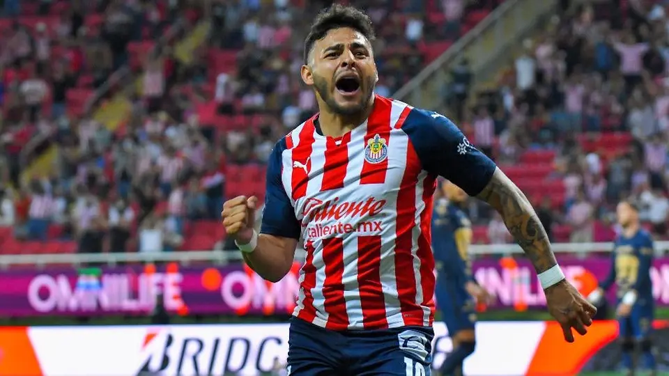 Chivas: Un equipo goleador a pesar de la falta de anotaciones de los '9'