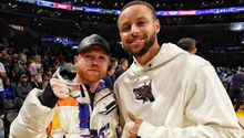 NBA: Canelo y Stephen Curry disfrutaron juntos del Lakers vs Warriors