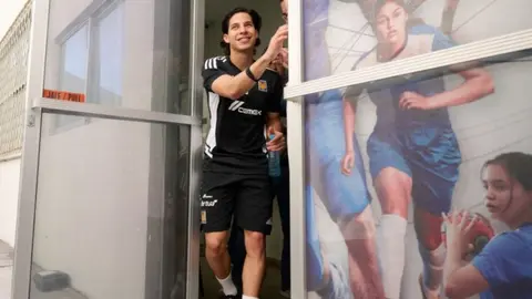 Tigres: Diego Lainez cumplió el sueño de un niño aficionado