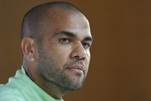 Dani Alves: Defensa legal presentó apelación contra la decisión de mandarlo a prisión preventiva