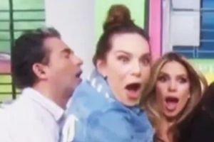 Tania Rincón, en incómodo momento por abrazo con 'apretón' del Negro Araiza