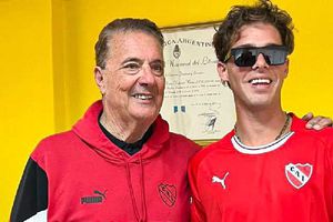 Influencer reveló cuánto cobrará por ayudar a Independiente salir de su problema financiero