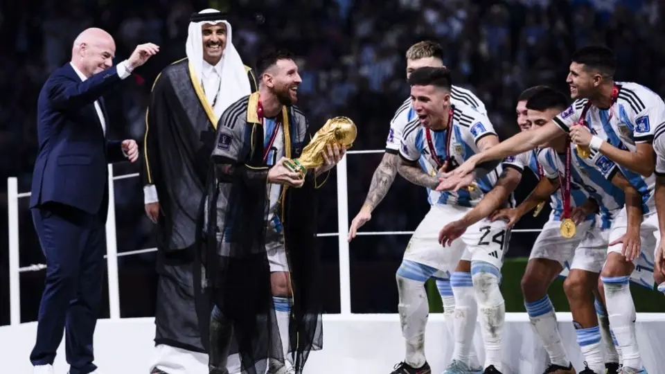Selección de Argentina presumió nuevo vestidor alusivo a su campeonato del mundo en Qatar 2022